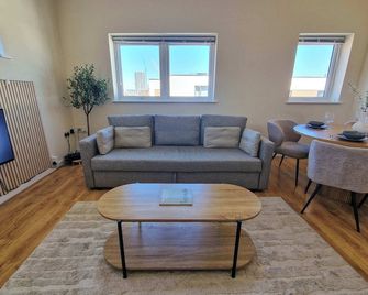 Free Parking City Centre Flat by City SuperHost - Manchester - Living room