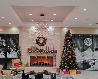 ويندام جاردن كوليدج ستيشن - كوليج ستيشن - ردهة