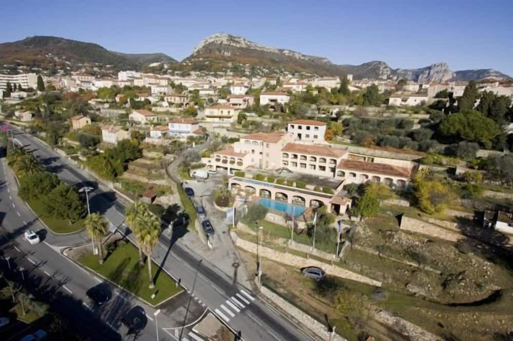 Mas de Vence - Hotel-Restaurant thumbnail 3