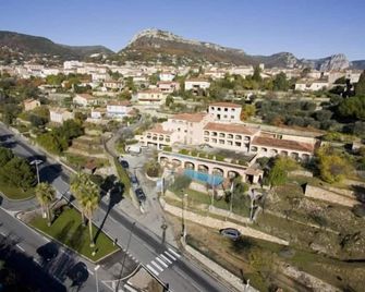 Mas de Vence - Hotel-Restaurant - Vence - Buiten zicht