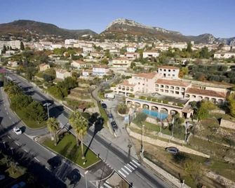 Mas de Vence - Hotel-Restaurant - Vence - Buiten zicht