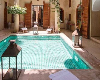 Riad Dar Justo Hotel Boutique & Spa - Marrakesch - Schlafzimmer