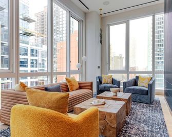 Blueground Lic Gym Wd Nr Moma Ps1 Nyc-1796 - New York - Lounge