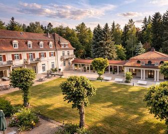 Santé Royale Hotel- & Gesundheitsresort Bad Brambach - Bad Brambach - Budynek