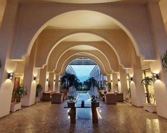 ذا بيد هوتل - باندا اسه - ردهة