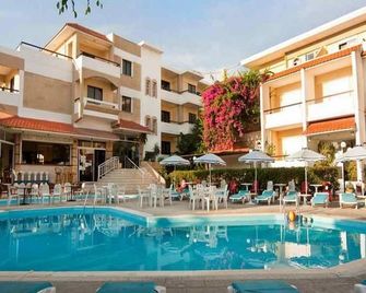Kassandra Family Aparthotel And Spa - Ialysos - Pool