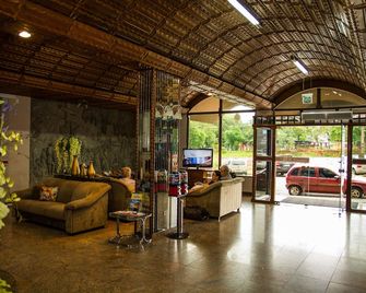 Rede Andrade Mirante - פוז דו איגוואסו - לובי