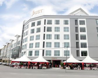 Just Hotel Batu Pahat - Batu Pahat - Budova