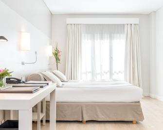Loi Suites Recoleta Hotel - Buenos Aires - Bedroom