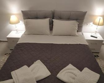 Villa Ioanna Tinos - Kionia - Schlafzimmer