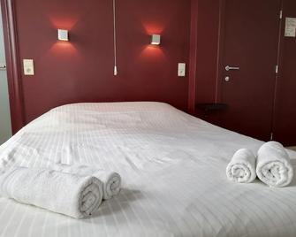 Logies Het Maantje - De Panne - Habitación