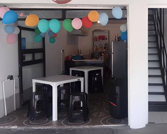 Hostal Oficinas Posada Albergue a 5 minutos Foro Sol Palacio Deportes Aeropuerto - Mexiko-Stadt - Essbereich