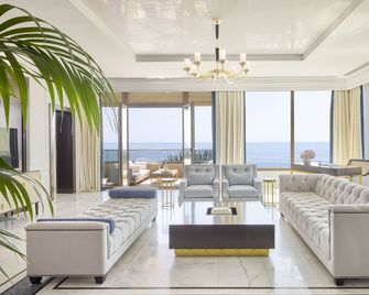 Pomegranate Wellness Spa Hotel - Nea Poteidaia