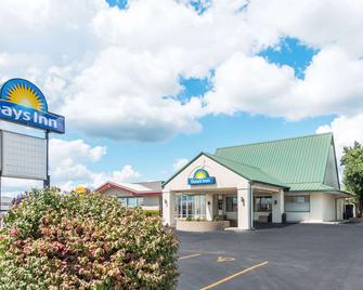 Days Inn by Wyndham Elizabethtown - Elizabethtown - Building