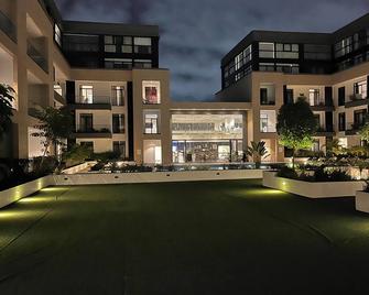 Easy Stay at Embassy Gardens Apartment - Accra - Building