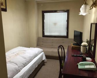 Aoi Business Hotel - Fukuyama