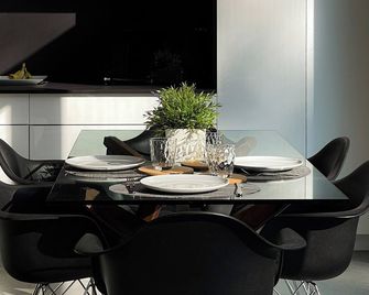 Le Roselin - Owl's Head - Mansonville - Dining room