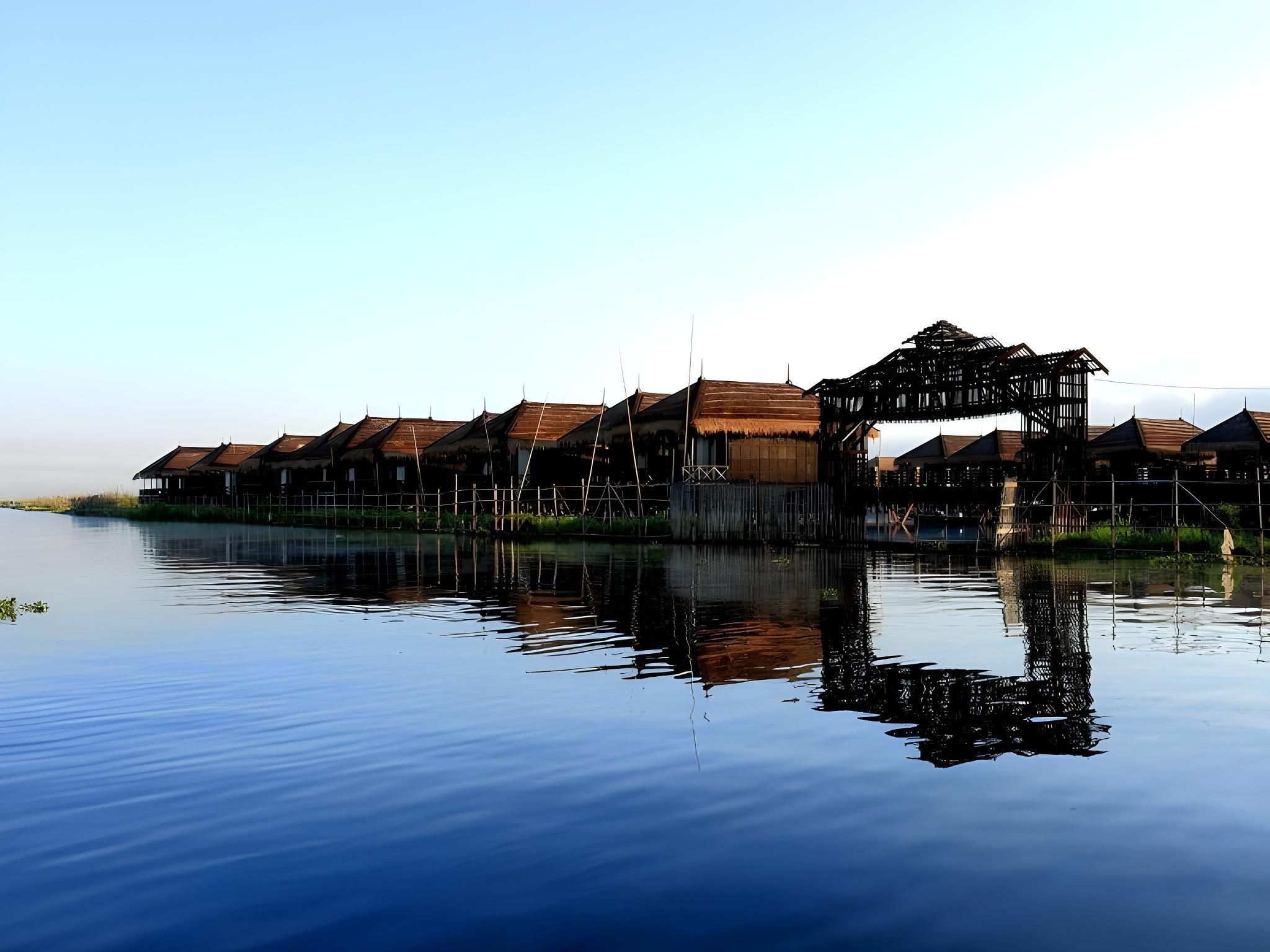 سكايليك إنلي ريزورت