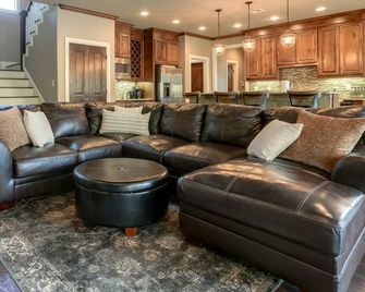 Pottsboro Group Getaway Close to Lake Te - Pottsboro - Sala de estar