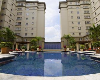 The King Apartment in most luxurious tower in Escazu - Escazú - Piscina