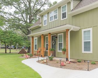 Cozy New House in a Prime Location - Carrollton - Gebouw