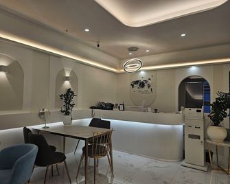 Daegu Dongseongro Hotel Mi Stay - 大邱