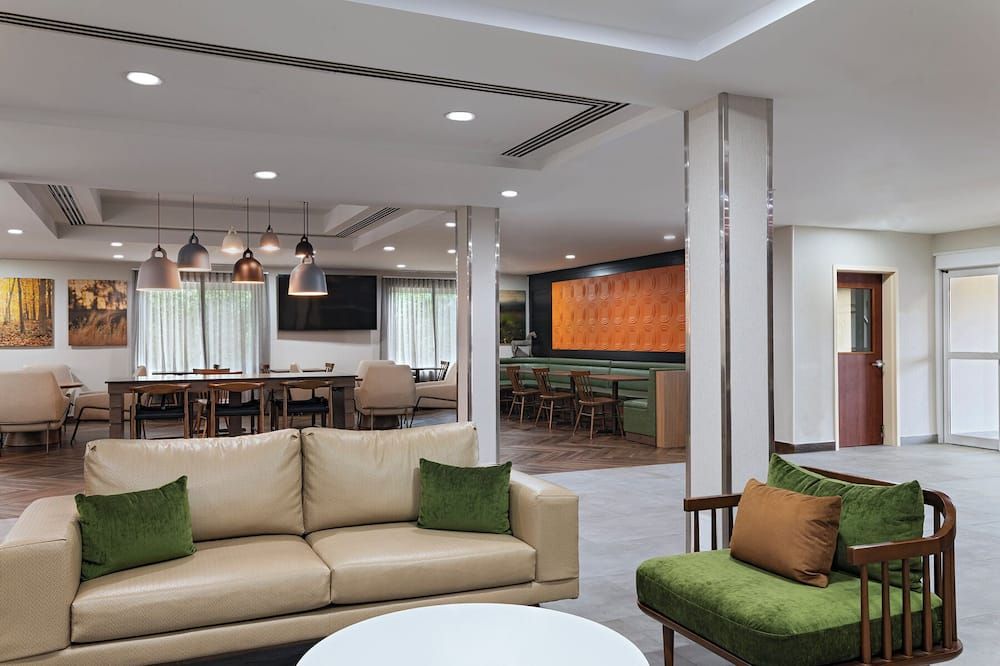 فيرفيلد إن باي ماريوت مدفورد لونج أيلاند