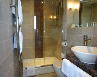 Ramsey House - Luxury Licensed B&B - Parking and Guest Lounge - Haverfordwest - Koupelna