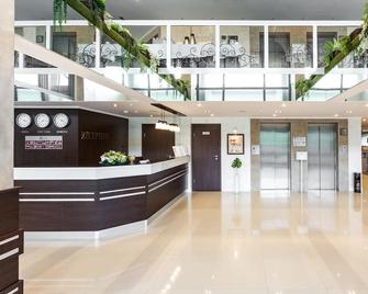 Grami Hotel Sofia - Sofia - Front desk