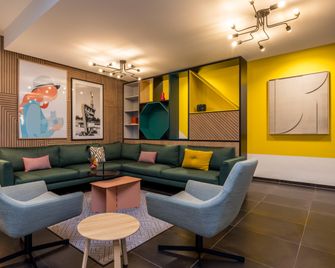 Holiday Inn Eindhoven Centre - Eindhoven - Lounge