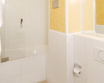 Guesthouse Mainz - Mainz - Bad