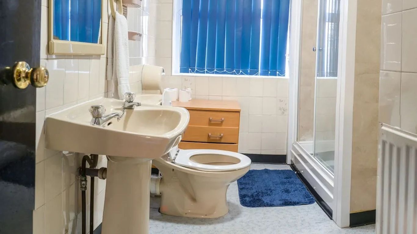 لا تافولا كالدا هوتل