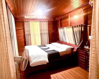 Pugmarks Jungle Lodge - Thirunelly