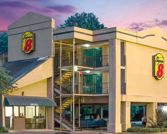 Super Inn - Williamsburg - Edificio