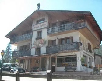 Garni Meuble La Baita - Zoldo Alto - Building