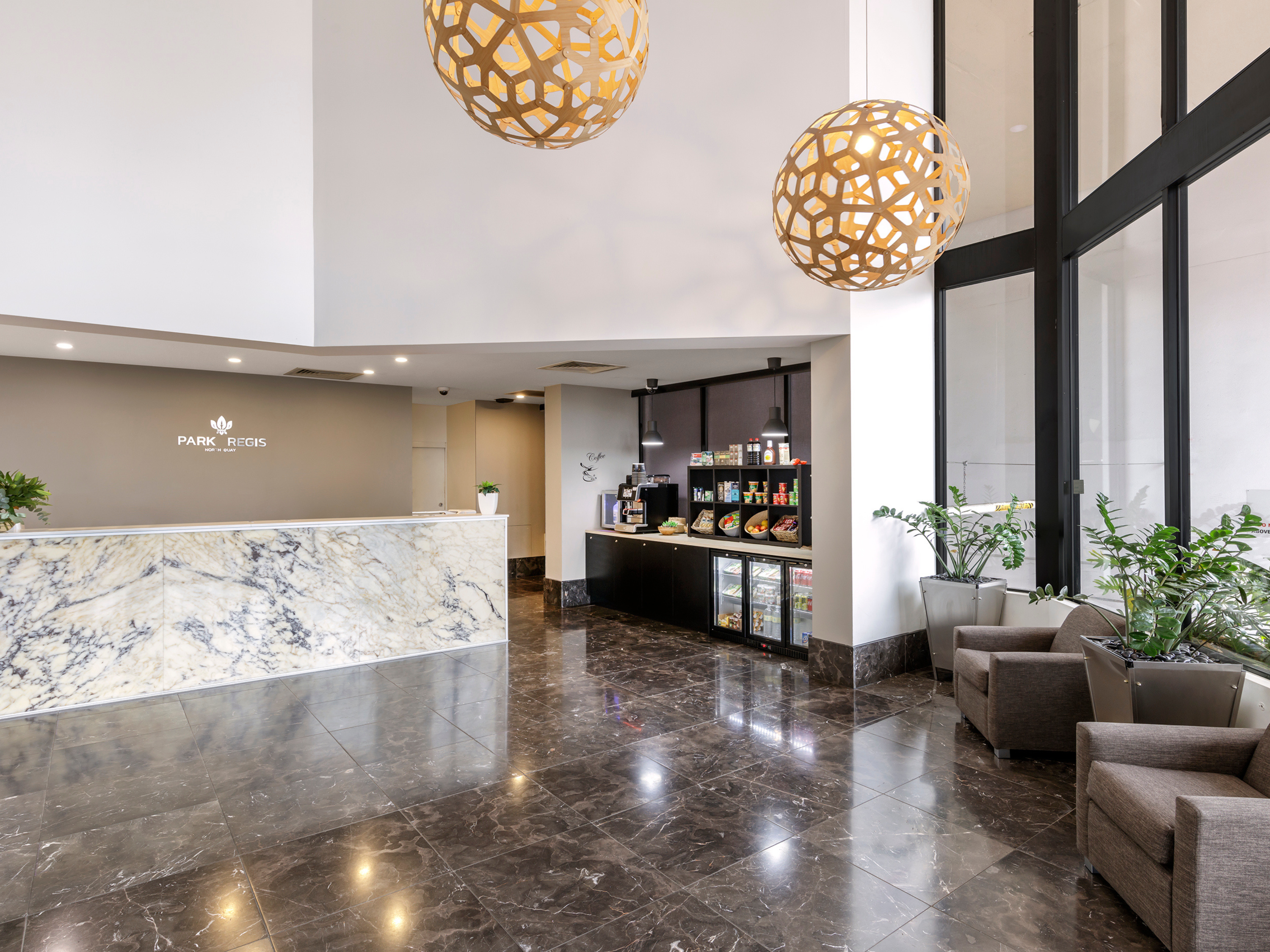 Park Regis North Quay - בריסביין - דלפק קבלה