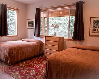 Charming Cabin Rental Surrounded by Chugach National Forest, Alaska - Cooper Landing - Bedroom