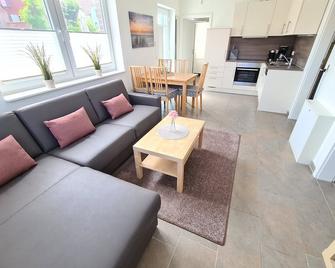 Haus Hobbingshof Greetsiel - 克魯姆赫恩 - 客廳