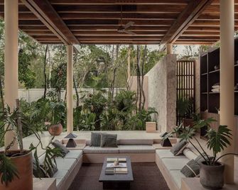 Naboa Hotel Tulum - Tulum - Innenhof