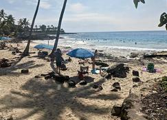 Unwind on Your Fantasy Hawaiian Vacation- 1BD/1BA Condo in Kailua-Kona, Hawaii - Kailua-Kona