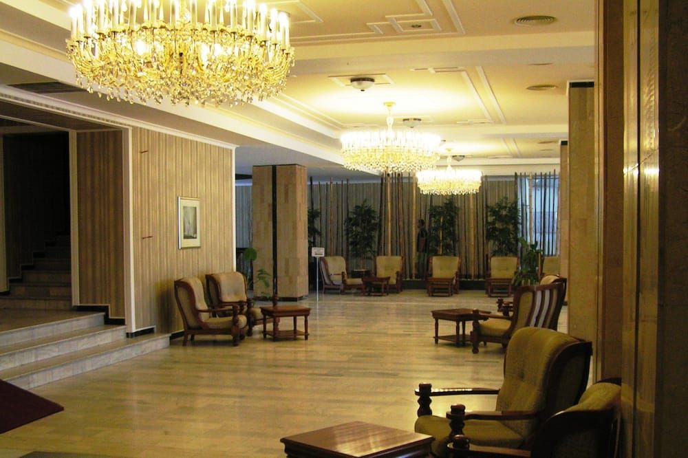 Hotel Belvedere - קלוז'-נאפוקה - לובי