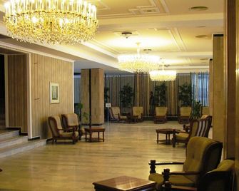 Hotel Belvedere - Cluj - Lobby