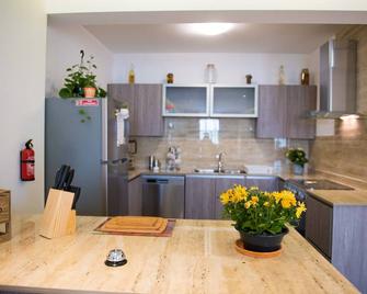 Deluxe room with bath - Ix-Xagħra - Cuisine