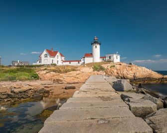 Rockport Inn and Suites - Rockport