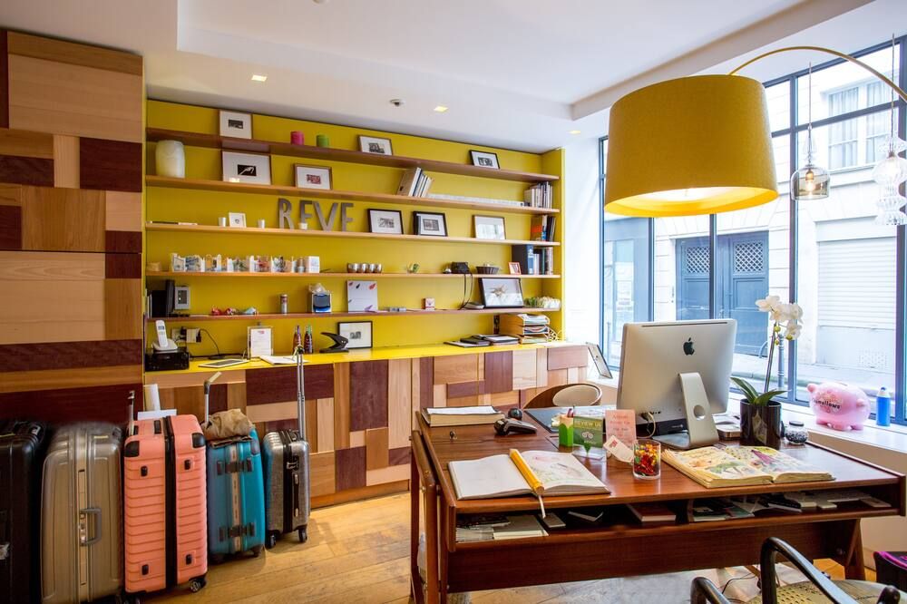 فندق كرايون من اليغانسيا