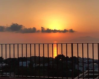 R&D Rest and Dream Capri - اناكابري - المظهر الخارجي
