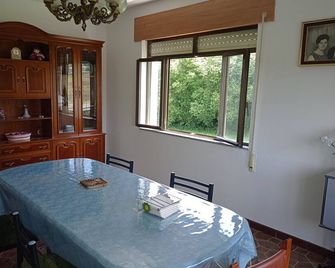 Villa Rica House - Negreira - Comedor
