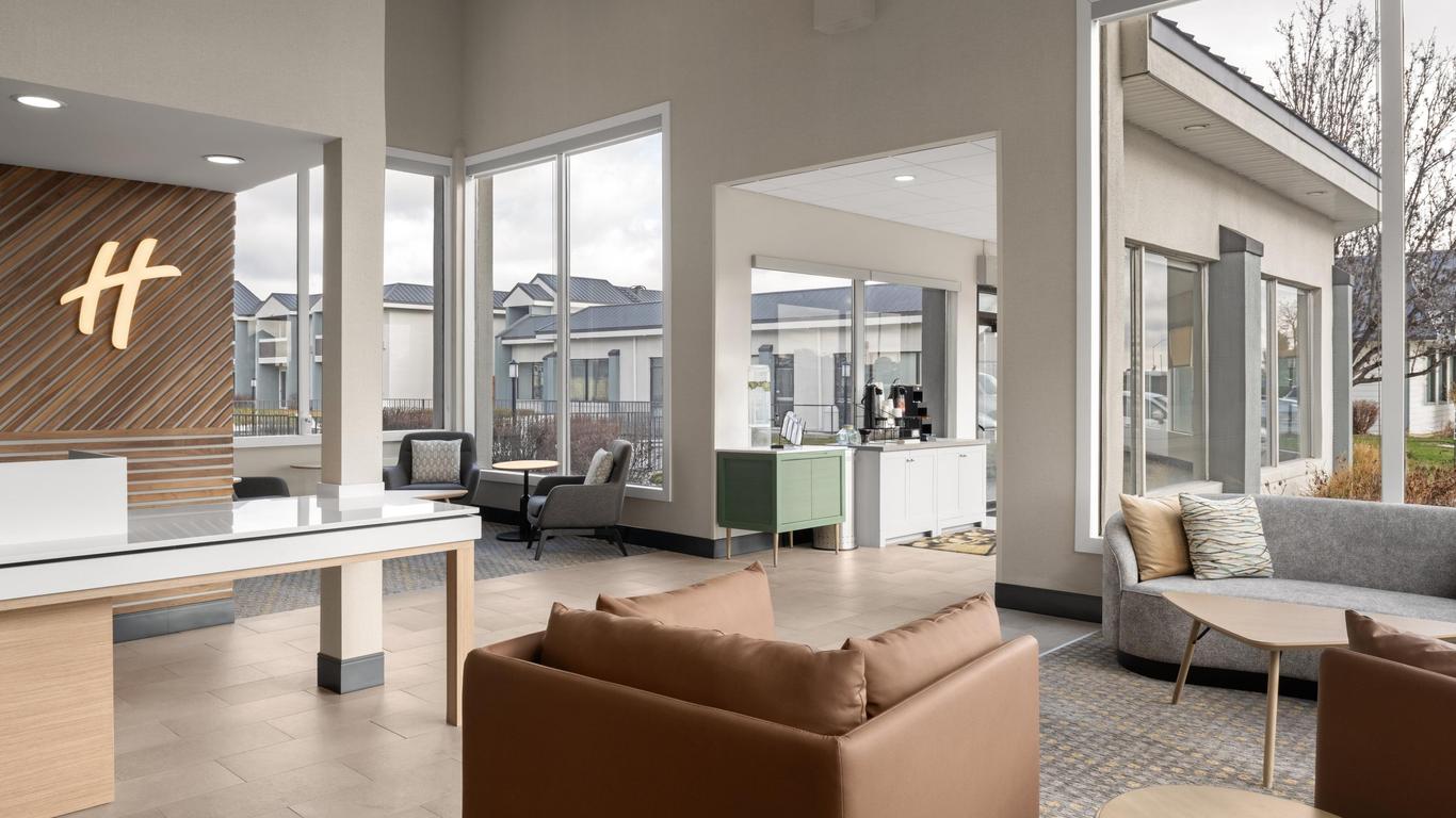 Holiday Inn Ontario By IHG