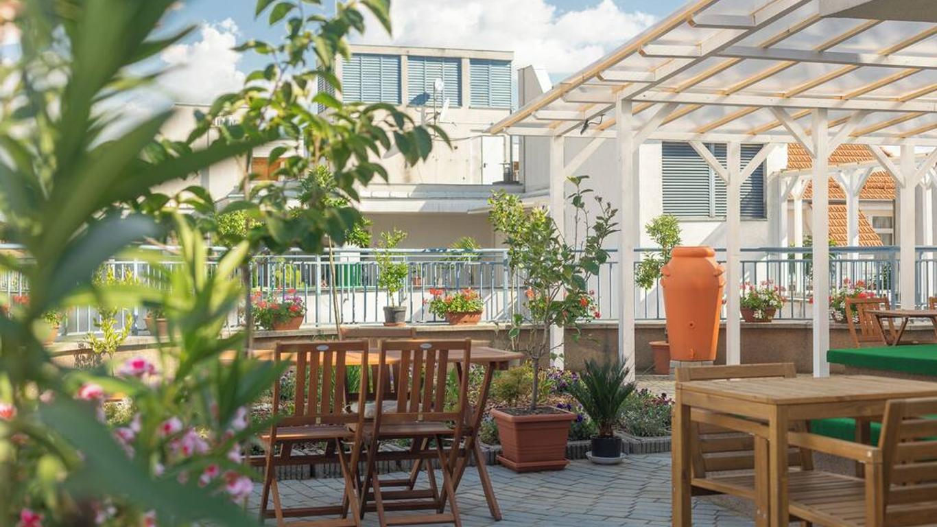 Garay Terrace Residence