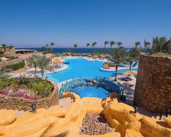 Ecotel Dahab Bay View Resort - Dahab - Piscina